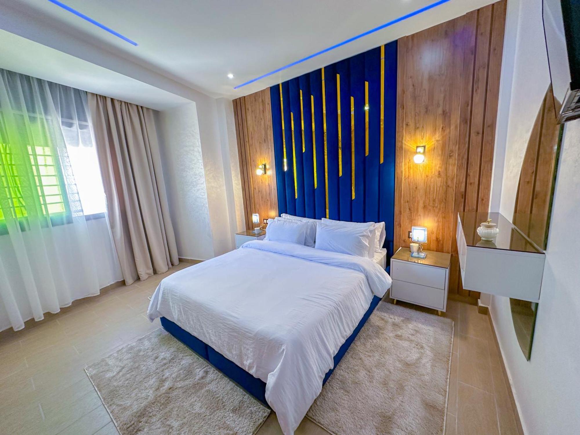 Veluxa - Luxury Holiday Homes - Centric Flat Танжер Екстериор снимка