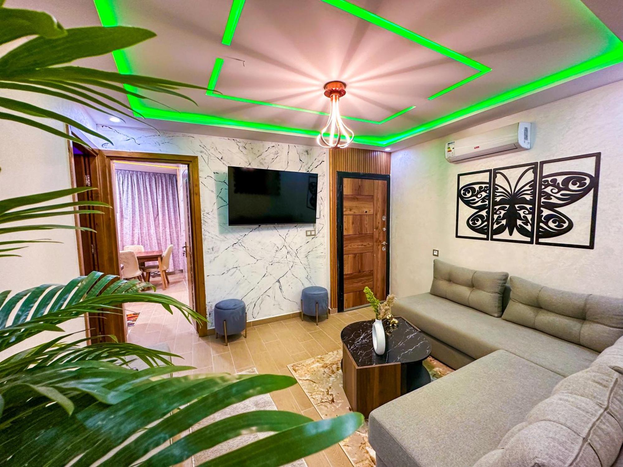 Veluxa - Luxury Holiday Homes - Centric Flat Танжер Екстериор снимка