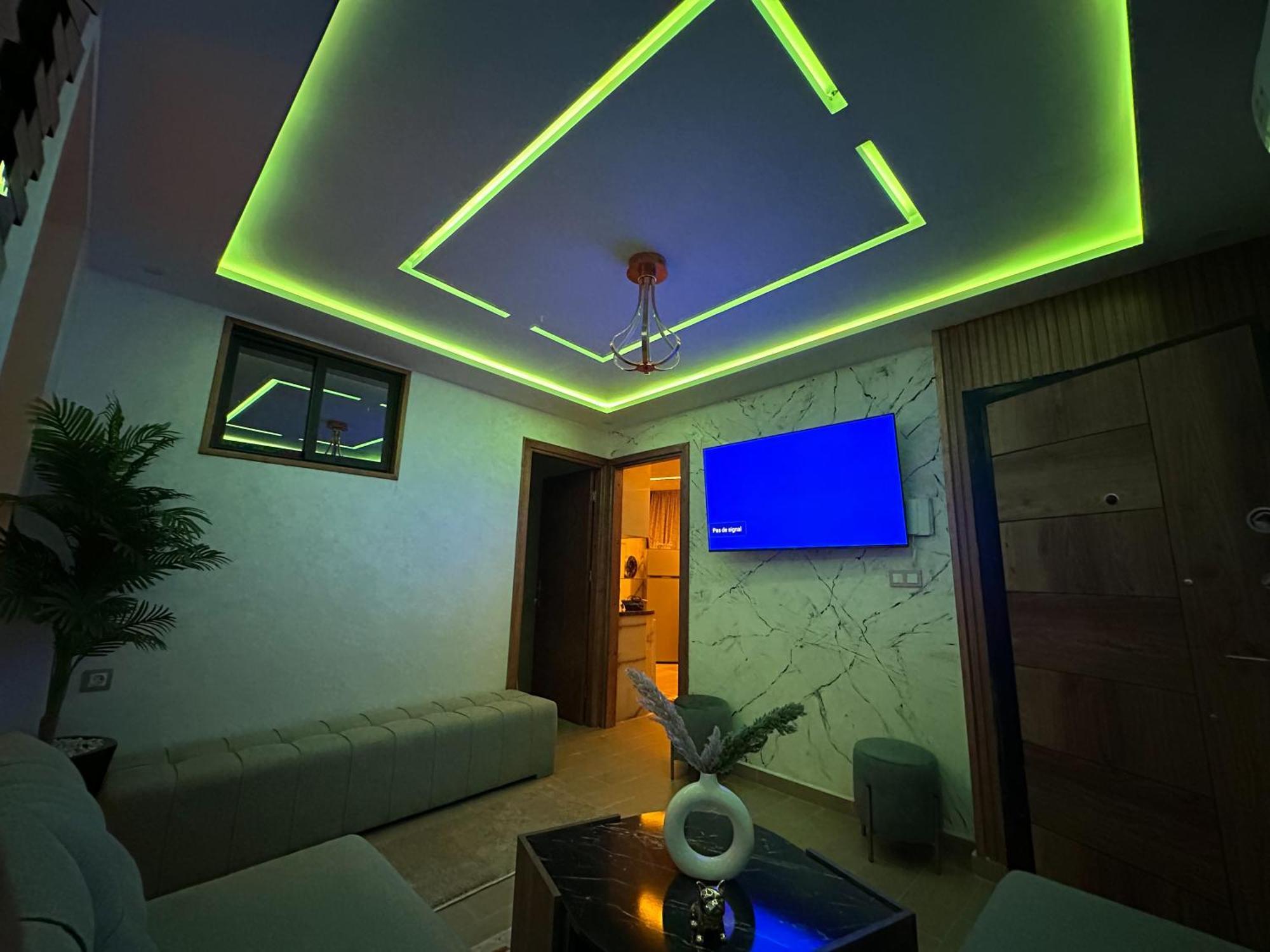 Veluxa - Luxury Holiday Homes - Centric Flat Танжер Стая снимка
